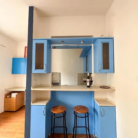 Old Town Cozy In Center 아파트 *